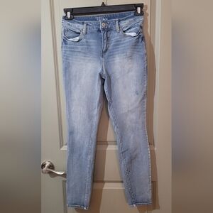 Women's Light Blue Jeans